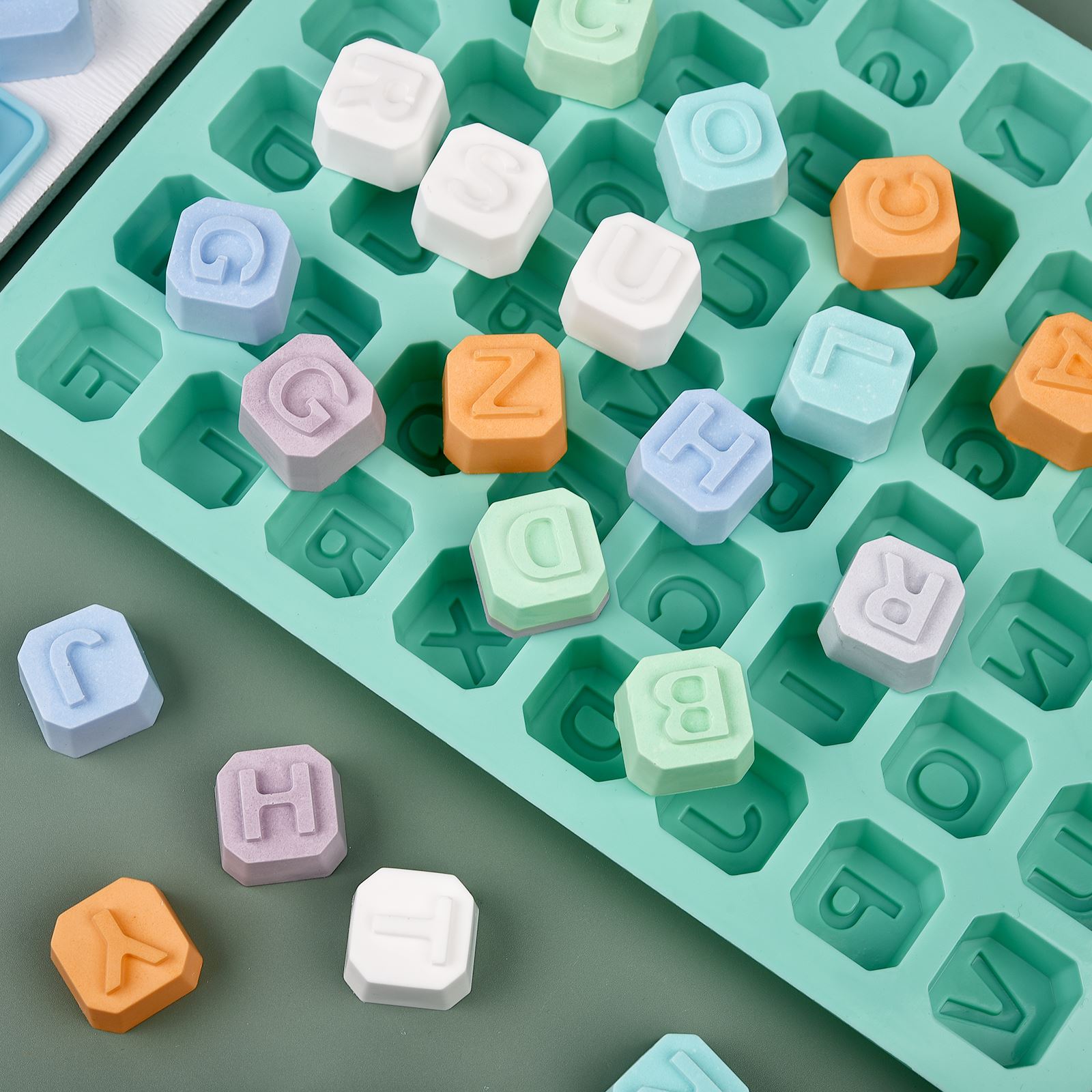 48 lettre Enghish Alphabet let - Soap Making Party avis et prix