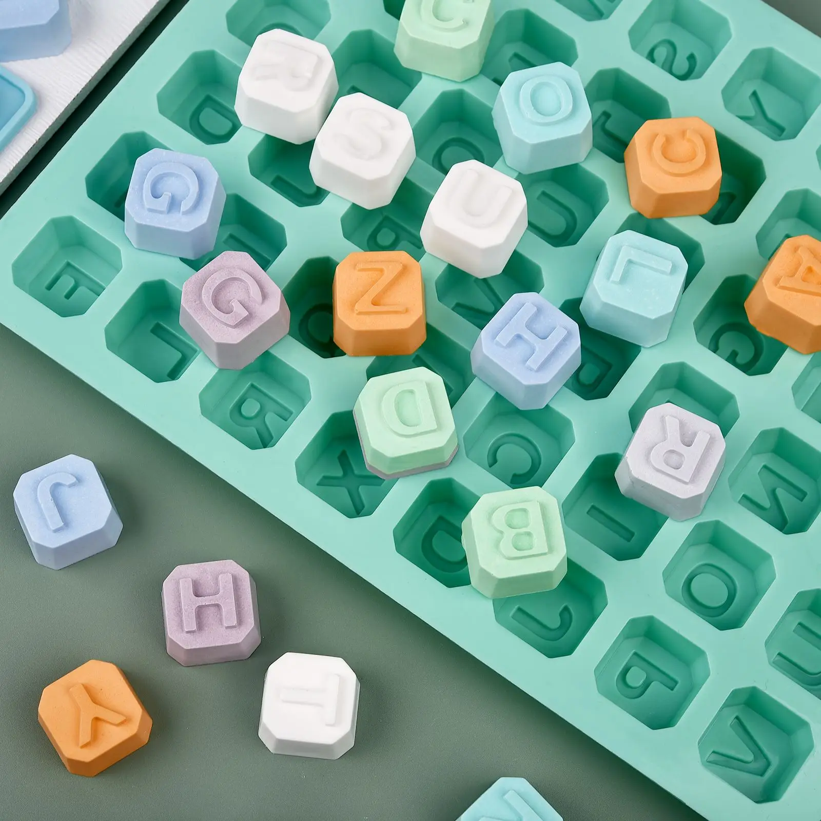48 lettre Enghish Alphabet let - Soap Making Party avis et prix