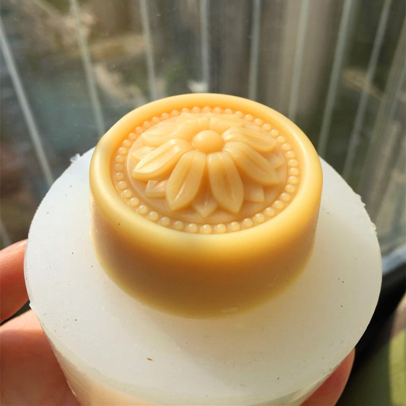 Moule à savon rond classique,  - Soap Making Process avis et prix